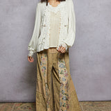 Feminine Floral Embroidery Woven Top