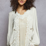 Feminine Floral Embroidery Woven Top