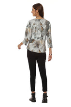 Load image into Gallery viewer, Neelie Button Up top
