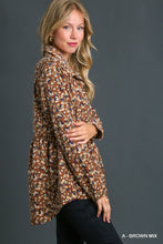 Load image into Gallery viewer, Corduroy Print High Low Hem Top
