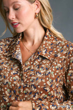 Load image into Gallery viewer, Corduroy Print High Low Hem Top
