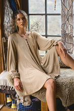 Load image into Gallery viewer, Flare Knit Dress
