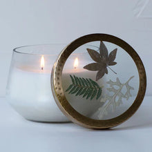 Load image into Gallery viewer, Medium Pressed Flower Candle
