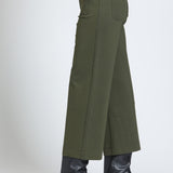 Cropped Wide Leg Patch Pocket Pant